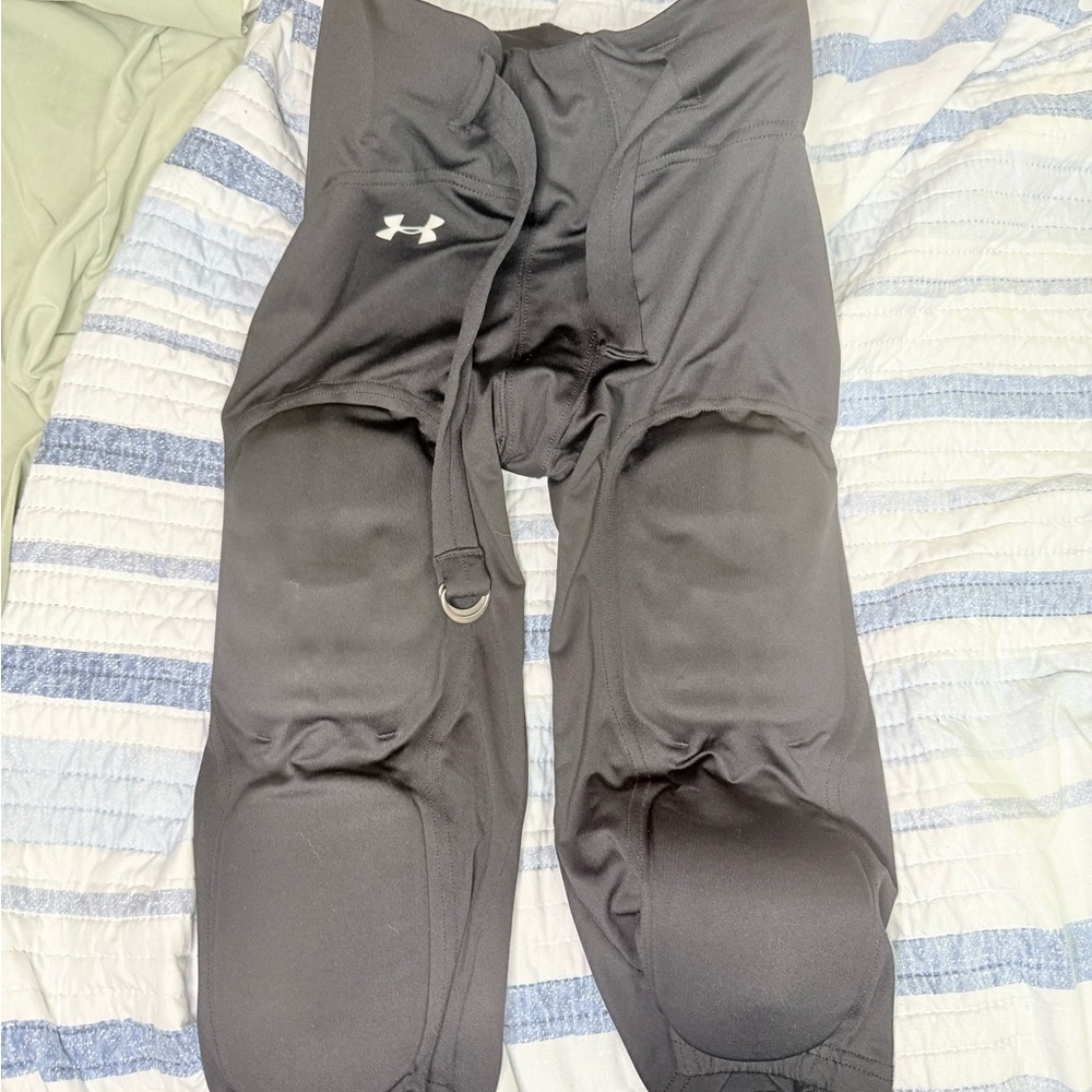 Under Armour Black Athletic Football Performance pants